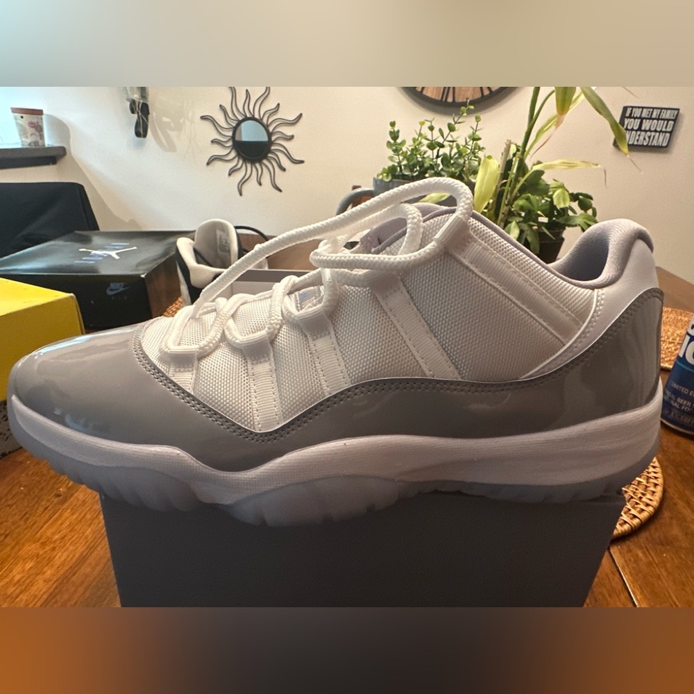 Nike air jordan retro cements grey 11 low size 13 new in box
